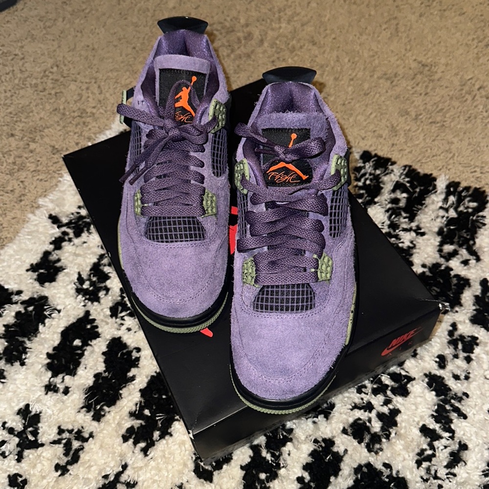 Jordan 4 Canyon Purple, 7.5 women’s